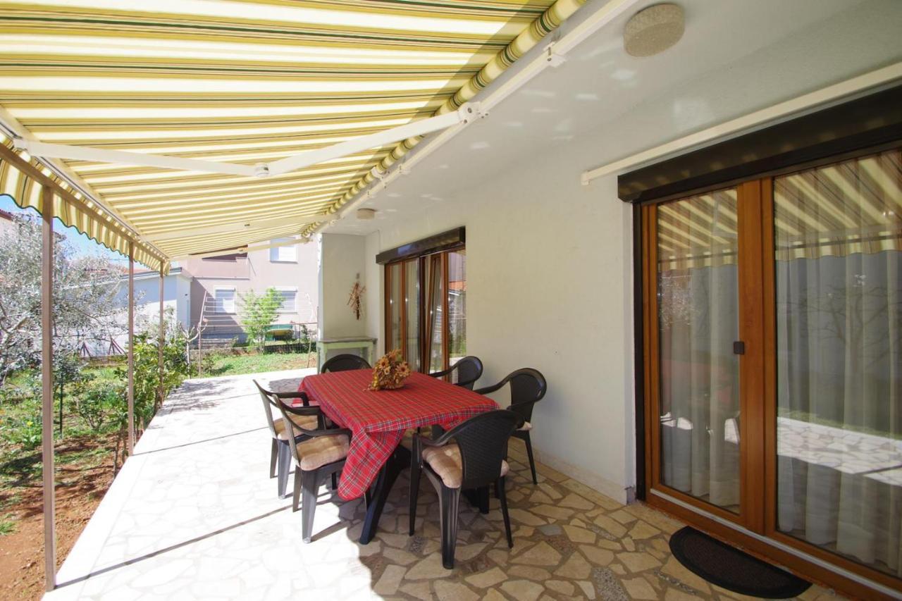 Apartment Ana Пула Экстерьер фото