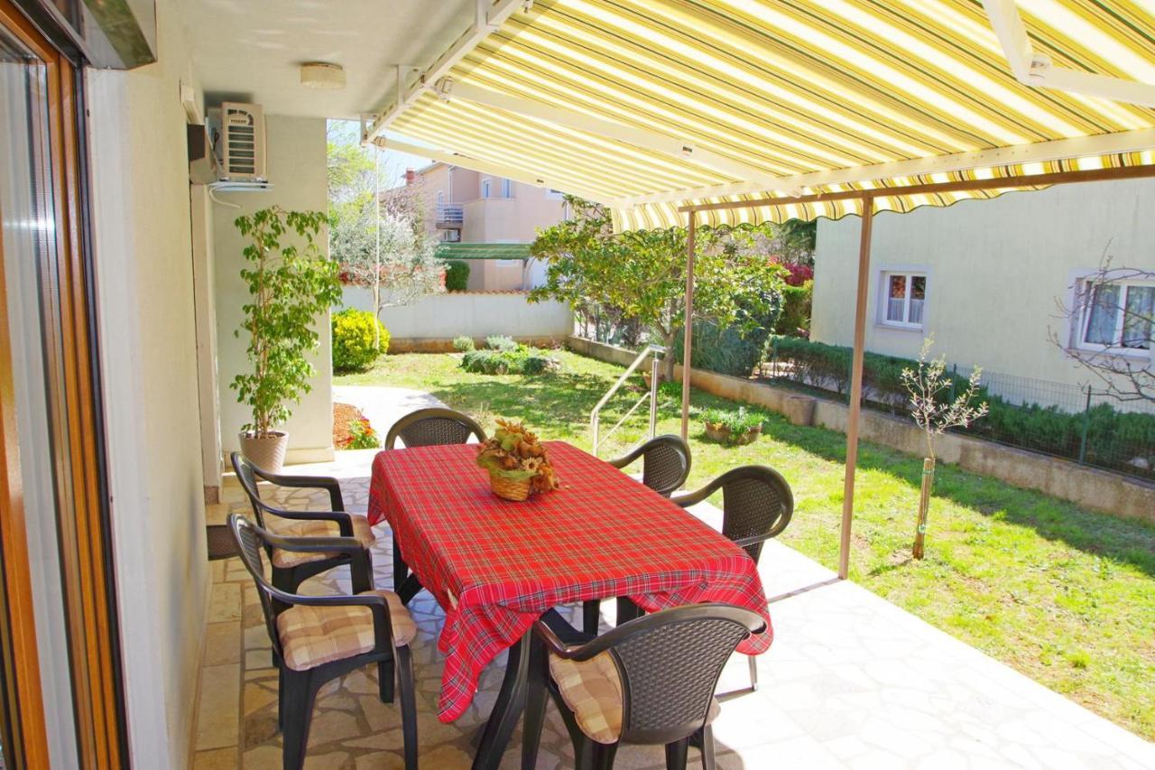 Apartment Ana Пула Экстерьер фото