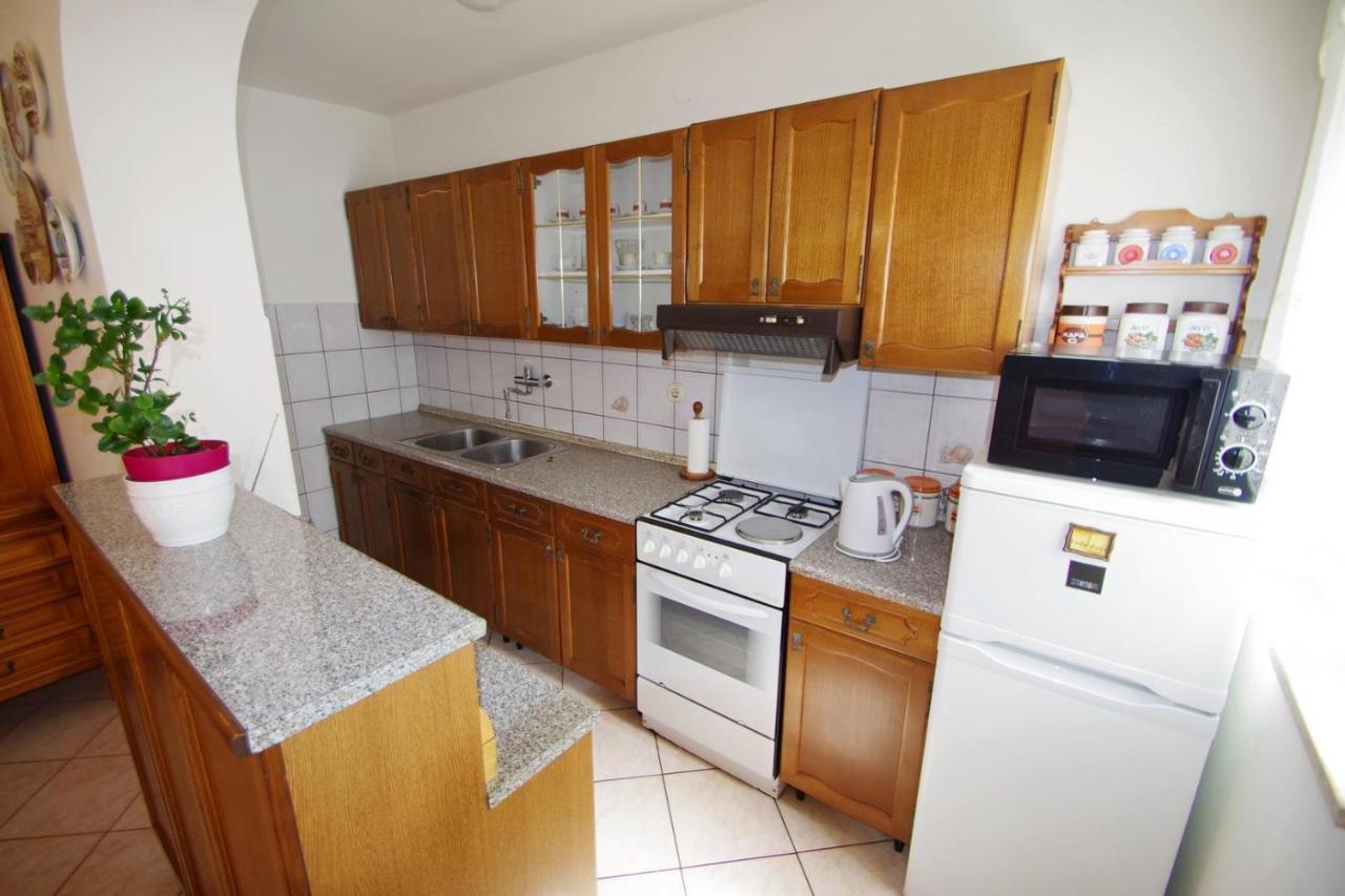 Apartment Ana Пула Экстерьер фото