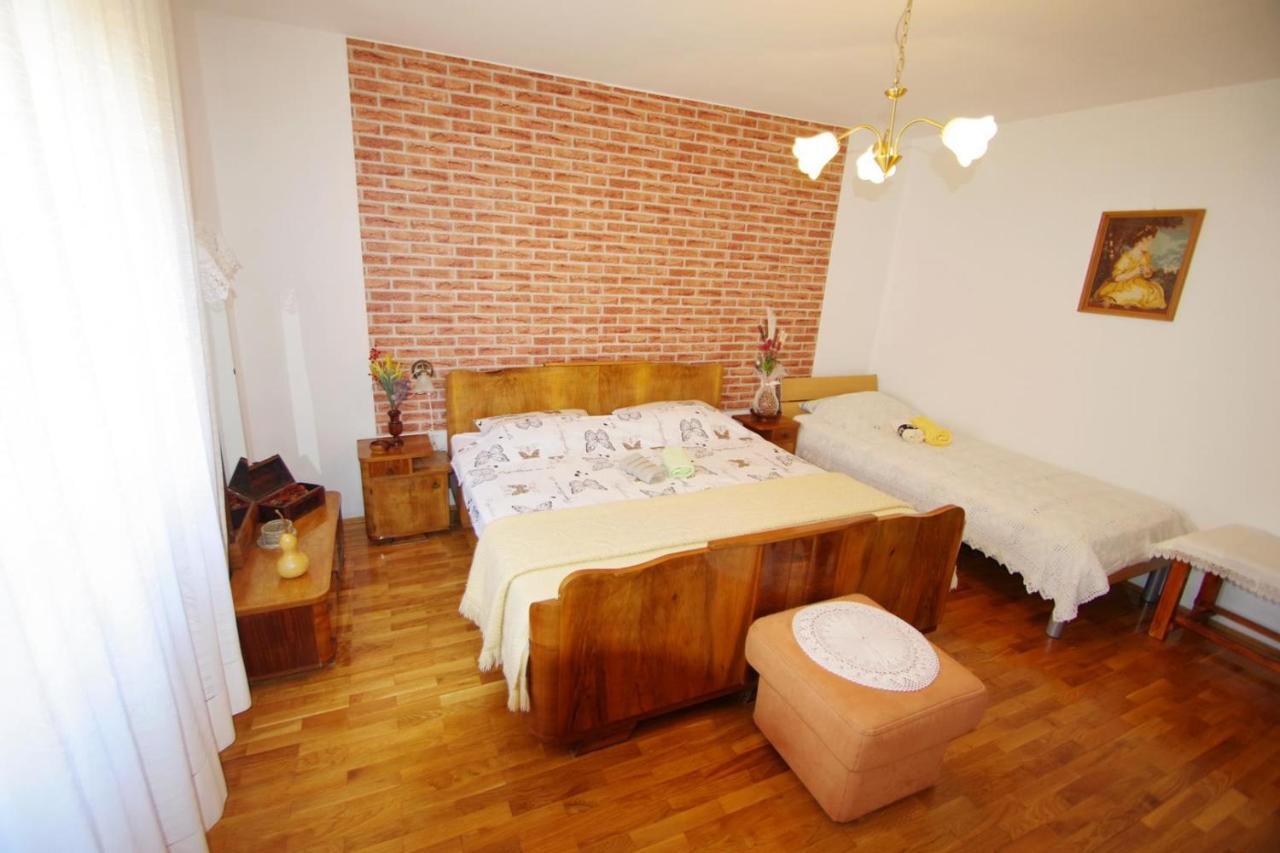 Apartment Ana Пула Экстерьер фото